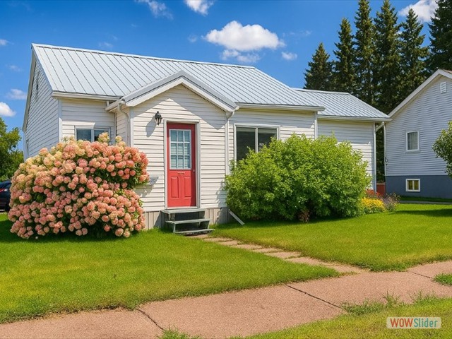 458 Francis Street East