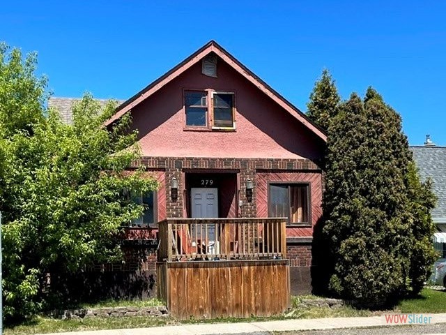 279 Frederica Street W