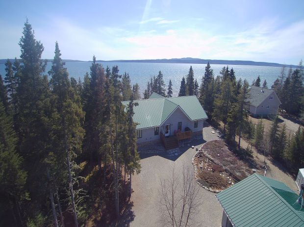 35 Mountain Bay Drive Nipigon ON