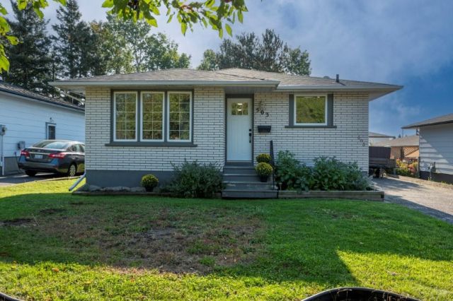 503 Ryerson Crescent