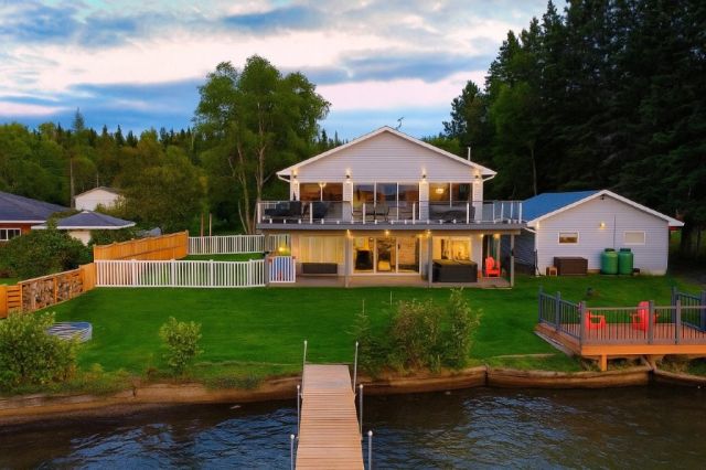 712 Memory Road Neebing ON