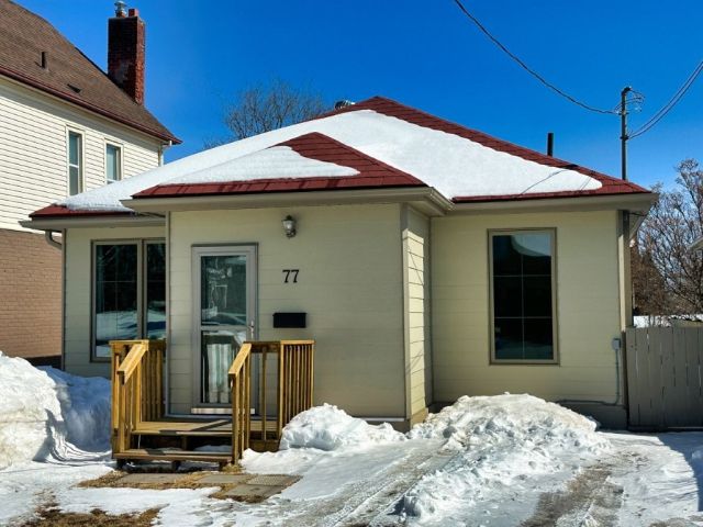 77 Prospect Avenue Thunder Bay ON