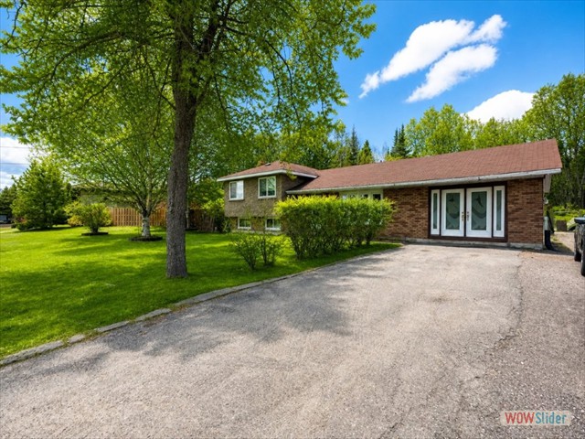 16 Terrace Hts Drive