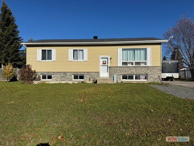 25 Brooks Street - Manitouwadge