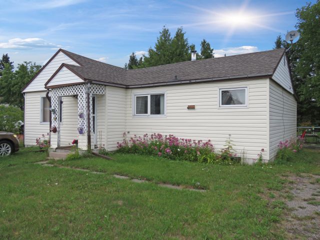 27 Park Road Nipigon ON